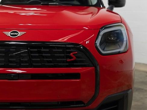 Certified 2025 MINI Cooper Countryman S w/ Comfort Package Max image 8