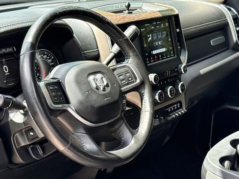Used 2020 RAM 2500 Laramie AWD/4WD image 17