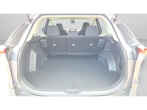 Certified 2025 Toyota RAV4 LE FWD image 9