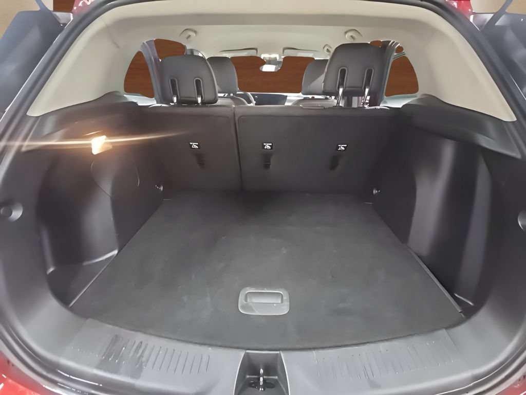Used 2024 Buick Encore GX Sport Touring FWD image 18
