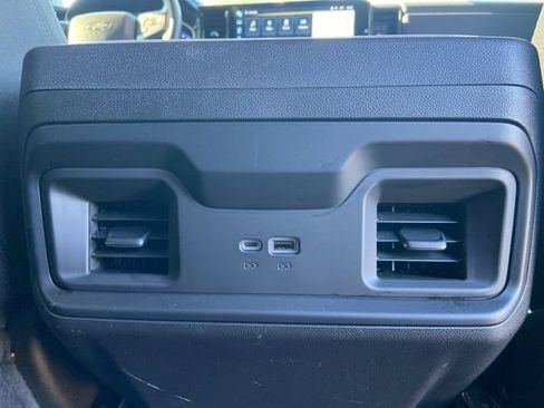 Used 2023 Chevrolet Silverado 1500 RST image 10