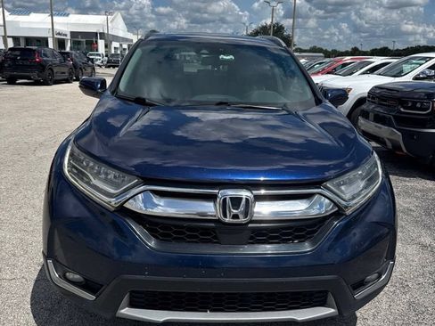 Used 2018 Honda CR-V Touring image 2