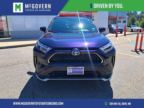 Used 2024 Toyota RAV4 XSE w/ Weather Package AWD/4WD image 9