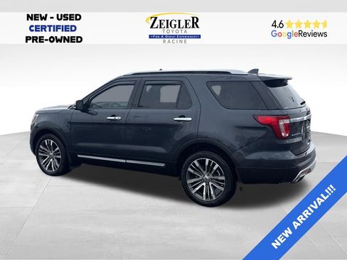 Used 2017 Ford Explorer Platinum AWD/4WD image 2