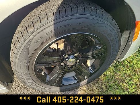 Used 2022 Dodge Charger SXT image 13