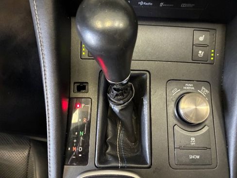 Used 2017 Lexus RC F w/ Premium Package RWD image 20