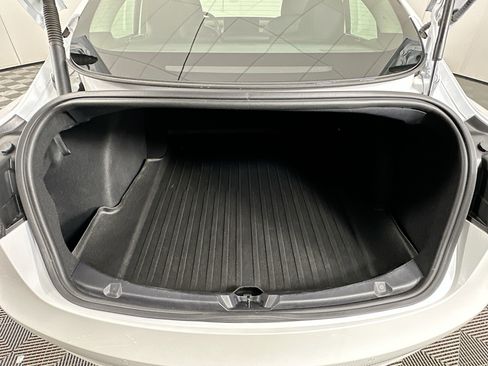 Used 2022 Tesla Model 3 image 27