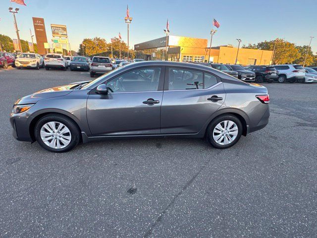 Used 2025 Nissan Sentra S FWD image 3