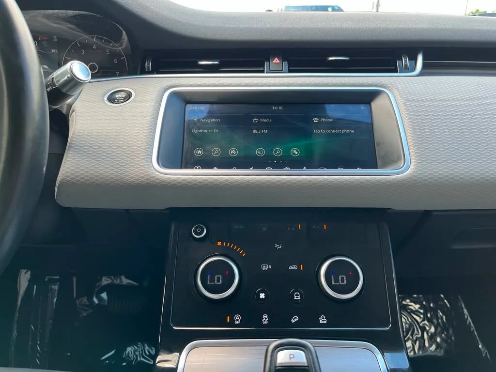 Used 2020 Land Rover Range Rover Evoque S AWD/4WD image 21