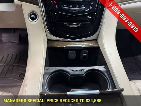 Used 2019 Cadillac Escalade ESV Premium Luxury image 16
