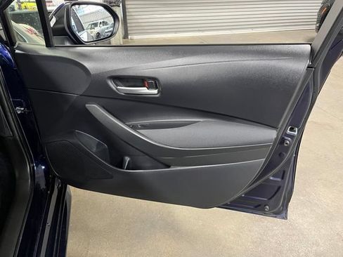 Used 2021 Toyota Corolla LE FWD image 13