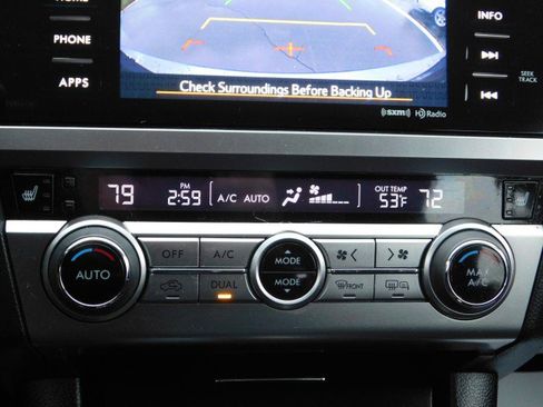 Used 2017 Subaru Legacy 2.5i Premium image 21