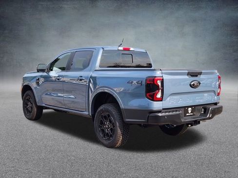 New 2025 Ford Ranger Lariat w/ Black Appearance Package AWD/4WD image 5