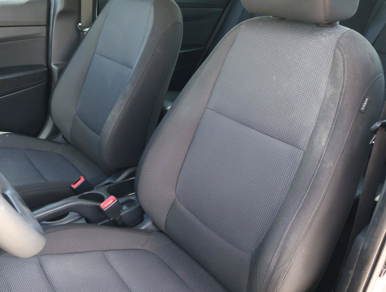 Used 2021 Hyundai Accent SE FWD image 11