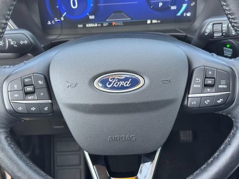 Certified 2020 Ford Escape Titanium AWD/4WD image 12
