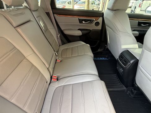 Used 2022 Honda CR-V Touring image 41