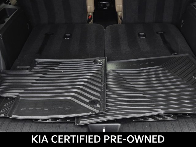 Certified 2025 Kia Sorento SX Prestige w/ Olive Brown Leather Package AWD/4WD image 11