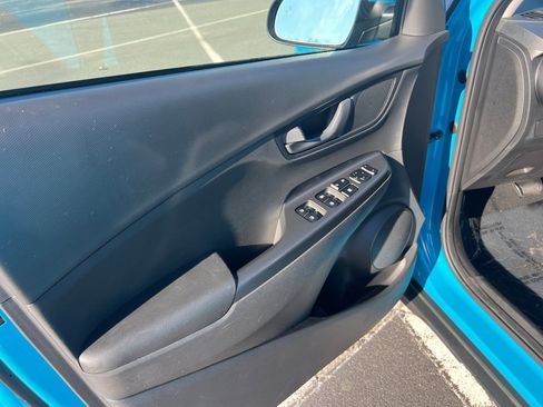 Used 2023 Hyundai Kona SEL image 36