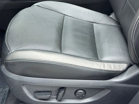 Used 2023 INFINITI QX50 Luxe image 30