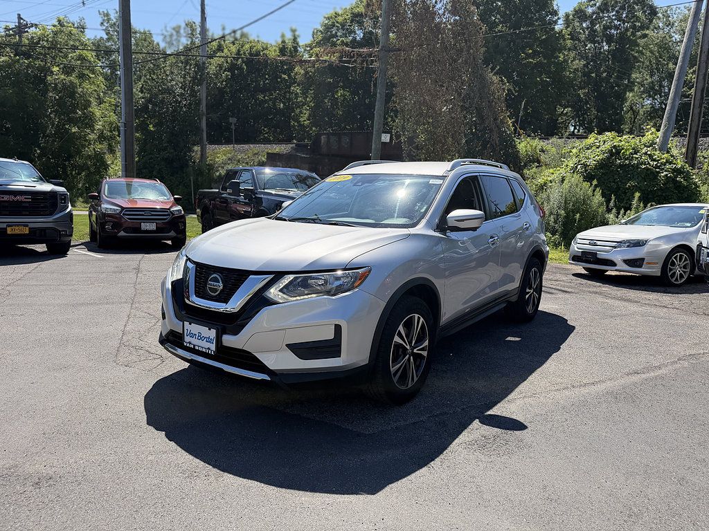 Used 2019 Nissan Rogue SV w/ Premium Package AWD/4WD image 10