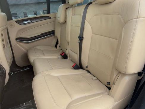Used 2017 Mercedes-Benz GLS 550 4MATIC image 44