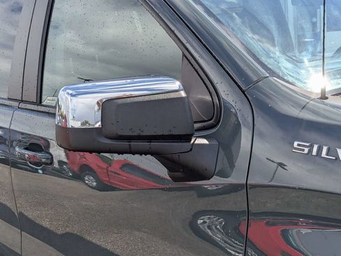 Used 2025 Chevrolet Silverado 1500 LT AWD/4WD image 10