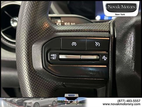 Used 2023 Chevrolet Colorado W/T w/ WT Convenience Package II AWD/4WD image 21