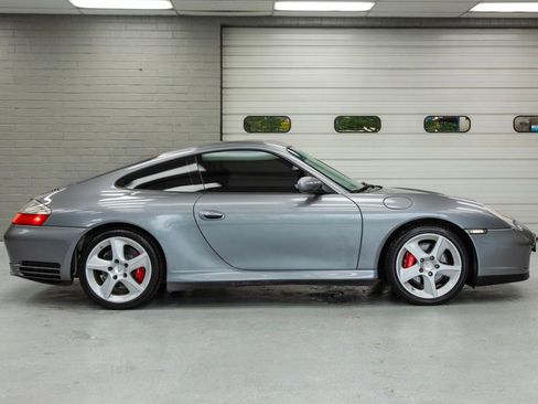 Used 2003 Porsche 911 Carrera 4S AWD/4WD image 3