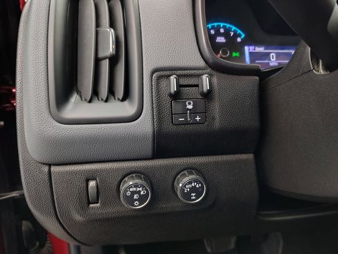 Used 2017 Chevrolet Colorado Z71 image 49