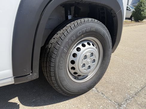New 2025 RAM ProMaster 3500 w/ Cold Weather Group FWD image 19