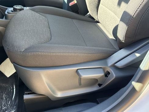 New 2025 Ford Maverick XL image 13