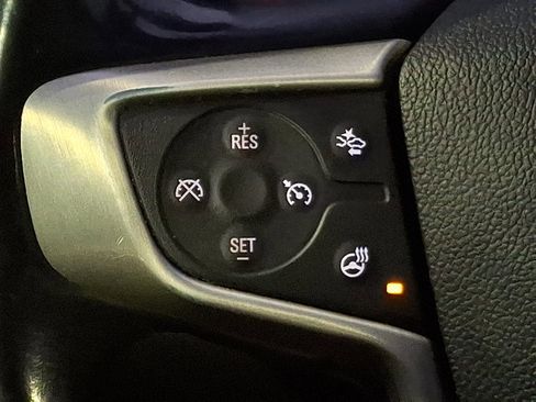 Used 2019 GMC Terrain Denali w/ Advanced Safety Package image 22