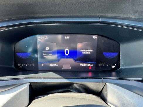 Used 2022 Volkswagen Taos SE image 12