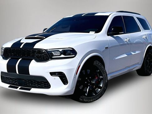Used 2023 Dodge Durango SRT image 3