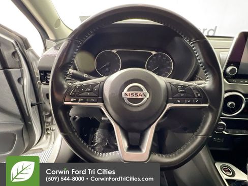 Used 2021 Nissan Sentra SV FWD image 8