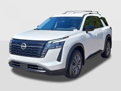 New 2026 Nissan Pathfinder SV