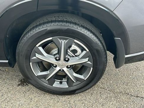 Used 2025 Honda HR-V EX-L image 6