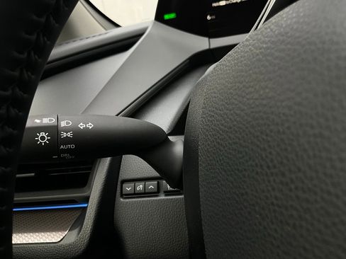 New 2026 Toyota Prius XLE image 34