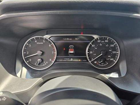 Used 2024 Nissan Rogue S FWD image 20