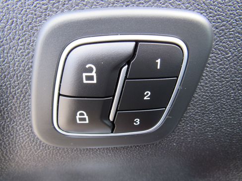 Used 2023 Ford Escape Active w/ Tech Pack #2 image 9