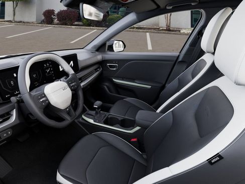 New 2026 Kia K4 GT-Line image 17