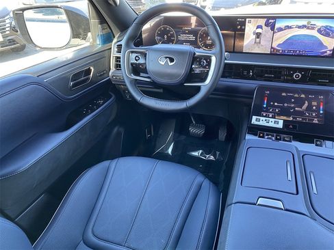 New 2026 INFINITI QX80 SPORT w/ Sport Exterior Package image 19