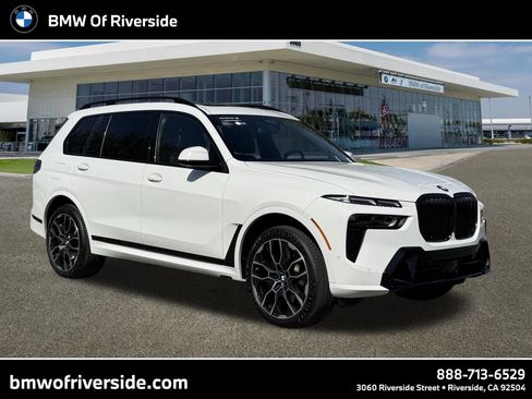 Certified 2024 BMW X7 xDrive40i w/ M Sport Package AWD/4WD image 1