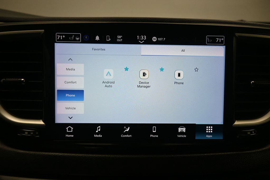 Used 2024 Chrysler Pacifica Touring-L FWD image 19