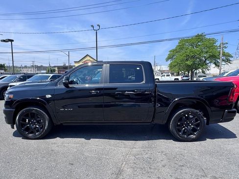 New 2026 RAM 1500 Laramie AWD/4WD image 4