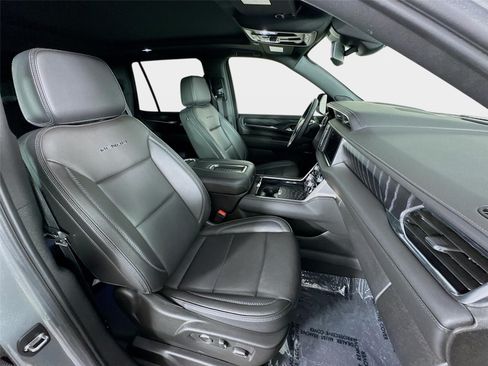 Used 2024 GMC Yukon Denali AWD/4WD image 29