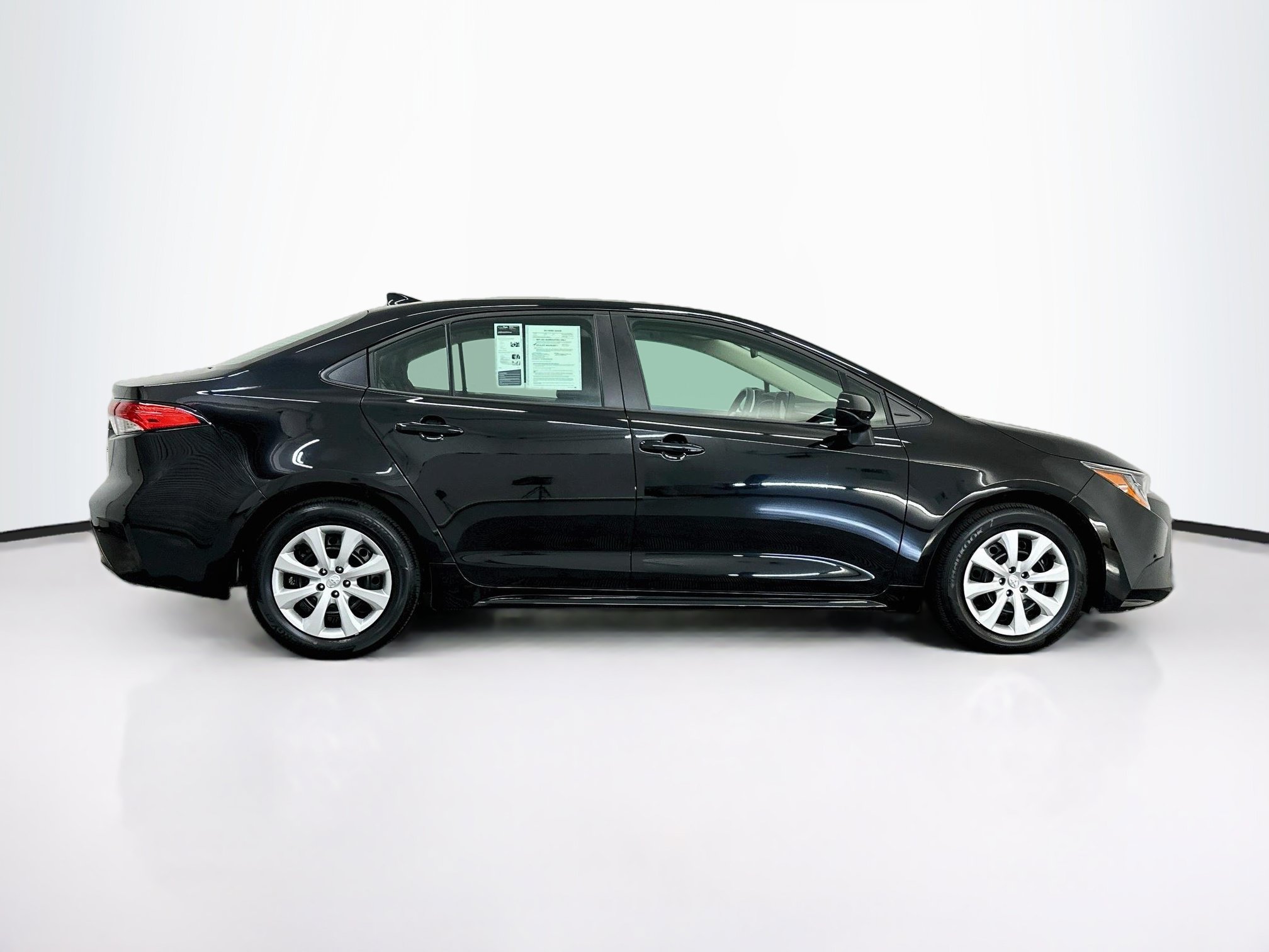 Used 2026 Toyota Corolla LE FWD image 10