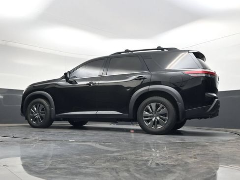 Used 2022 Nissan Pathfinder SV w/ SV Premium Package FWD image 48