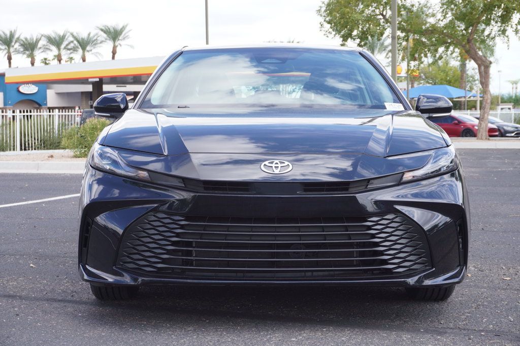 Used 2025 Toyota Camry LE FWD image 6