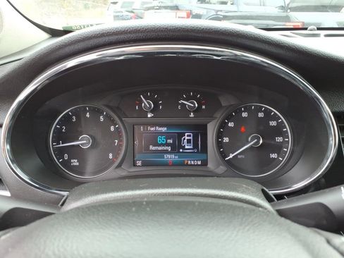 Used 2022 Buick Encore Preferred w/ Safety Package AWD/4WD image 20